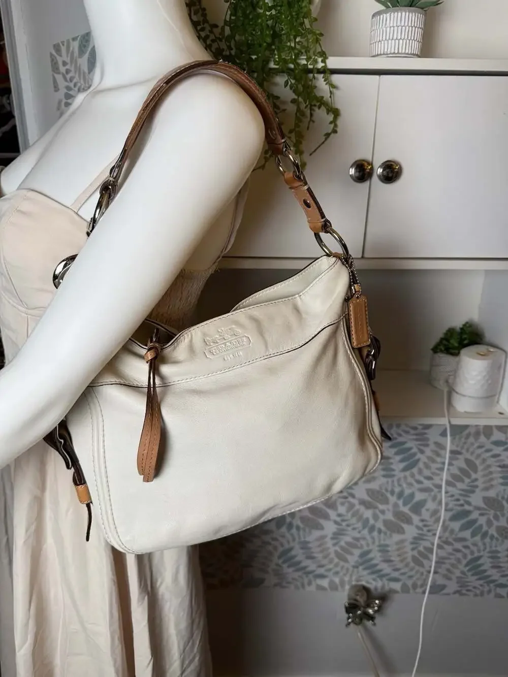 Coach shoulder bag